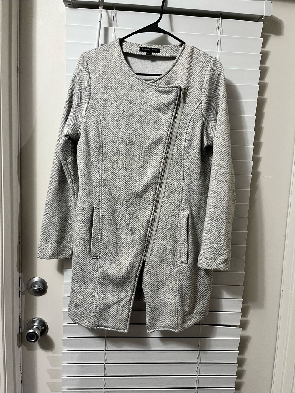 Banana Republic Light Gray Herringbone Asymmetrical Zip Trench Coat